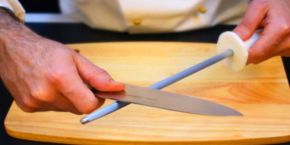  تیز کردن چاقو با مصقل